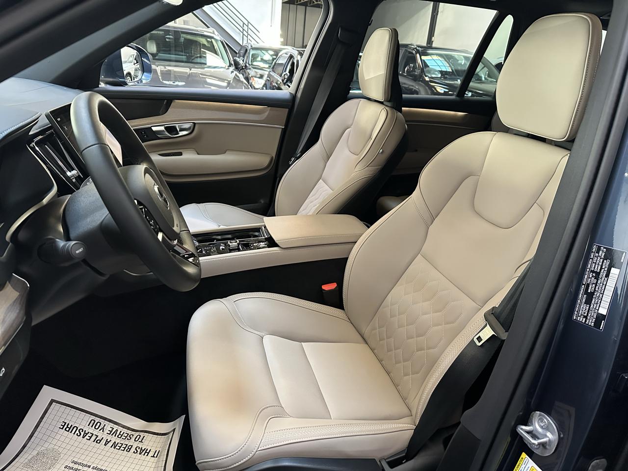 Volvo XC90 2025.5 B5 AWD Plus 7-Seater 2025