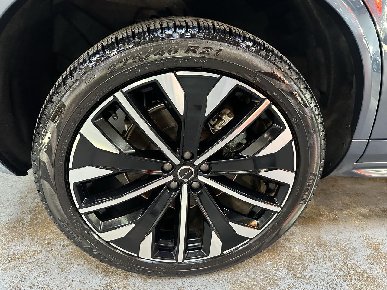 Volvo XC90 2025.5 B5 AWD Plus 7-Seater 2025