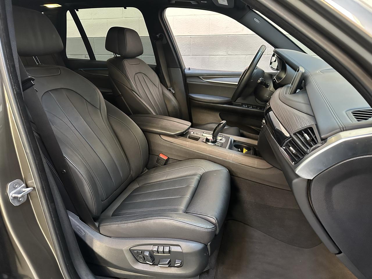 BMW X5 xDrive50i Sports Activity Vehicle 2017