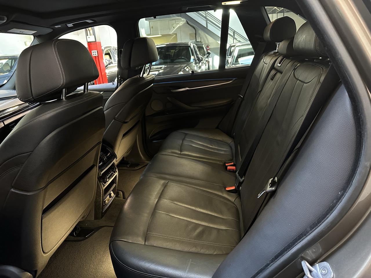 BMW X5 xDrive50i Sports Activity Vehicle 2017