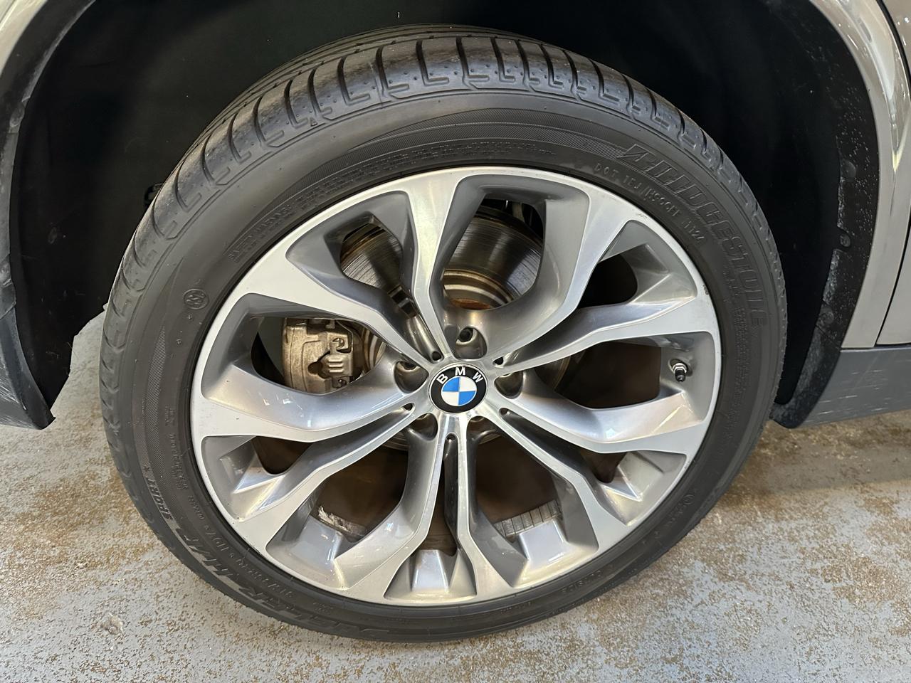 BMW X5 xDrive50i Sports Activity Vehicle 2017