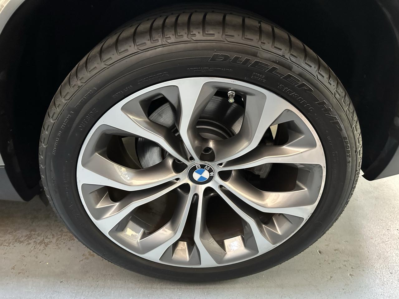 BMW X5 xDrive50i Sports Activity Vehicle 2017