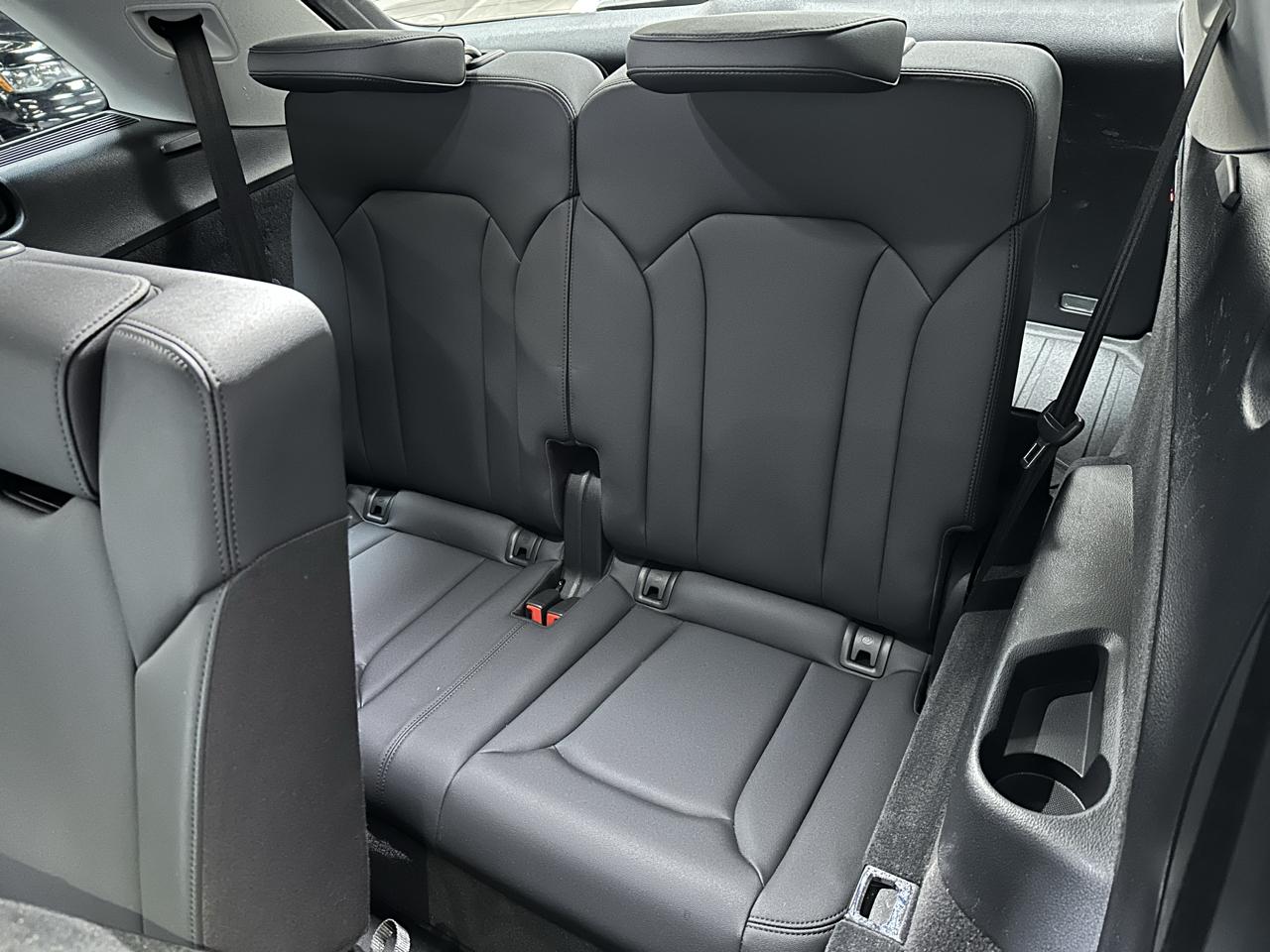 Audi Q7 photo 14