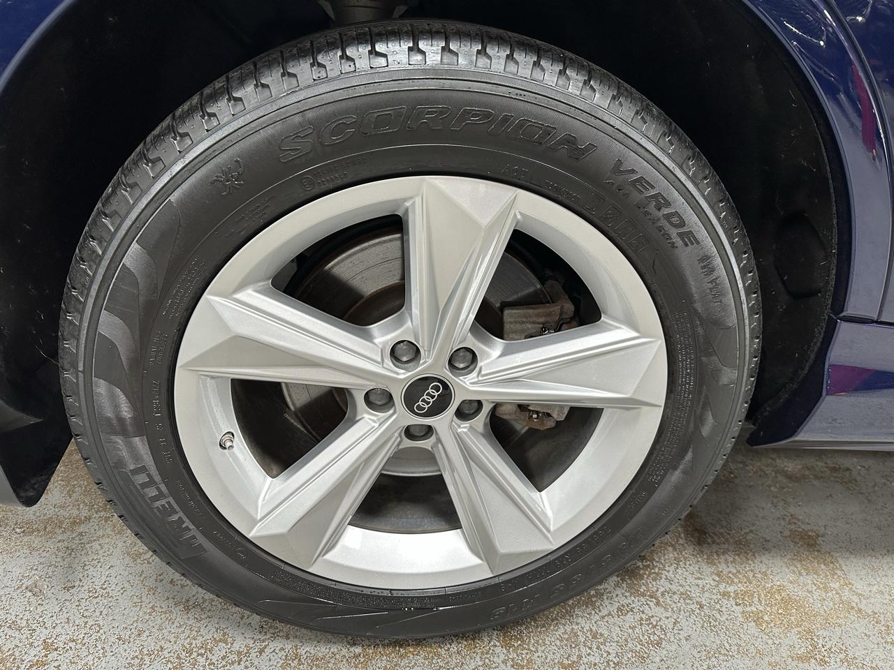 Audi Q7 photo 26