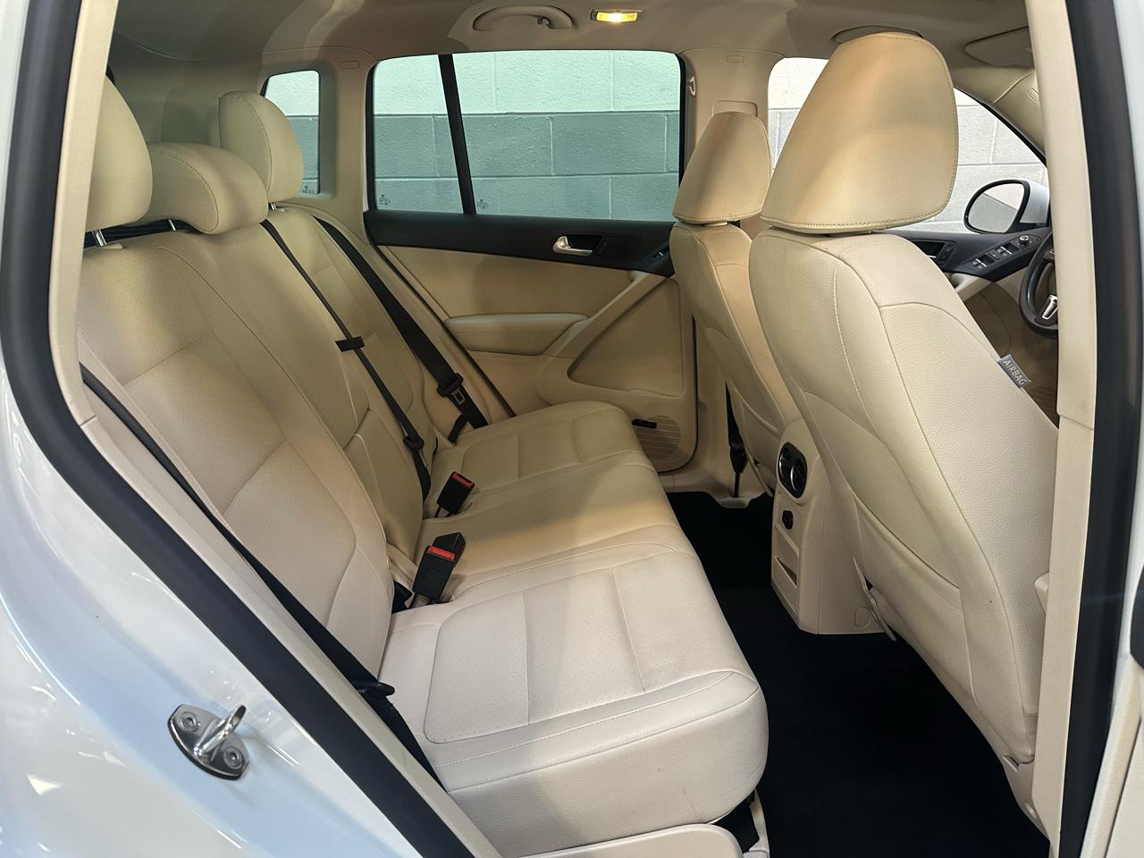 Volkswagen Tiguan SEL 4Motion 2014