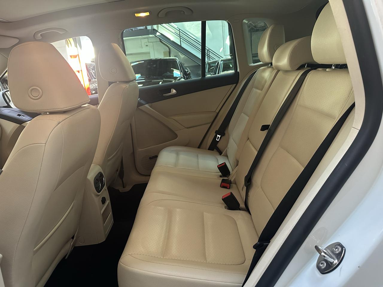 Volkswagen Tiguan SEL 4Motion 2014