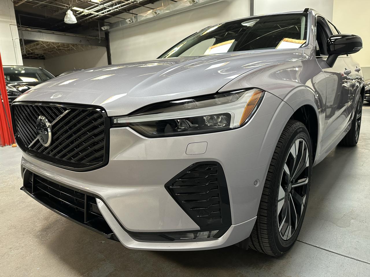 Volvo XC60 B5 AWD Plus 2026