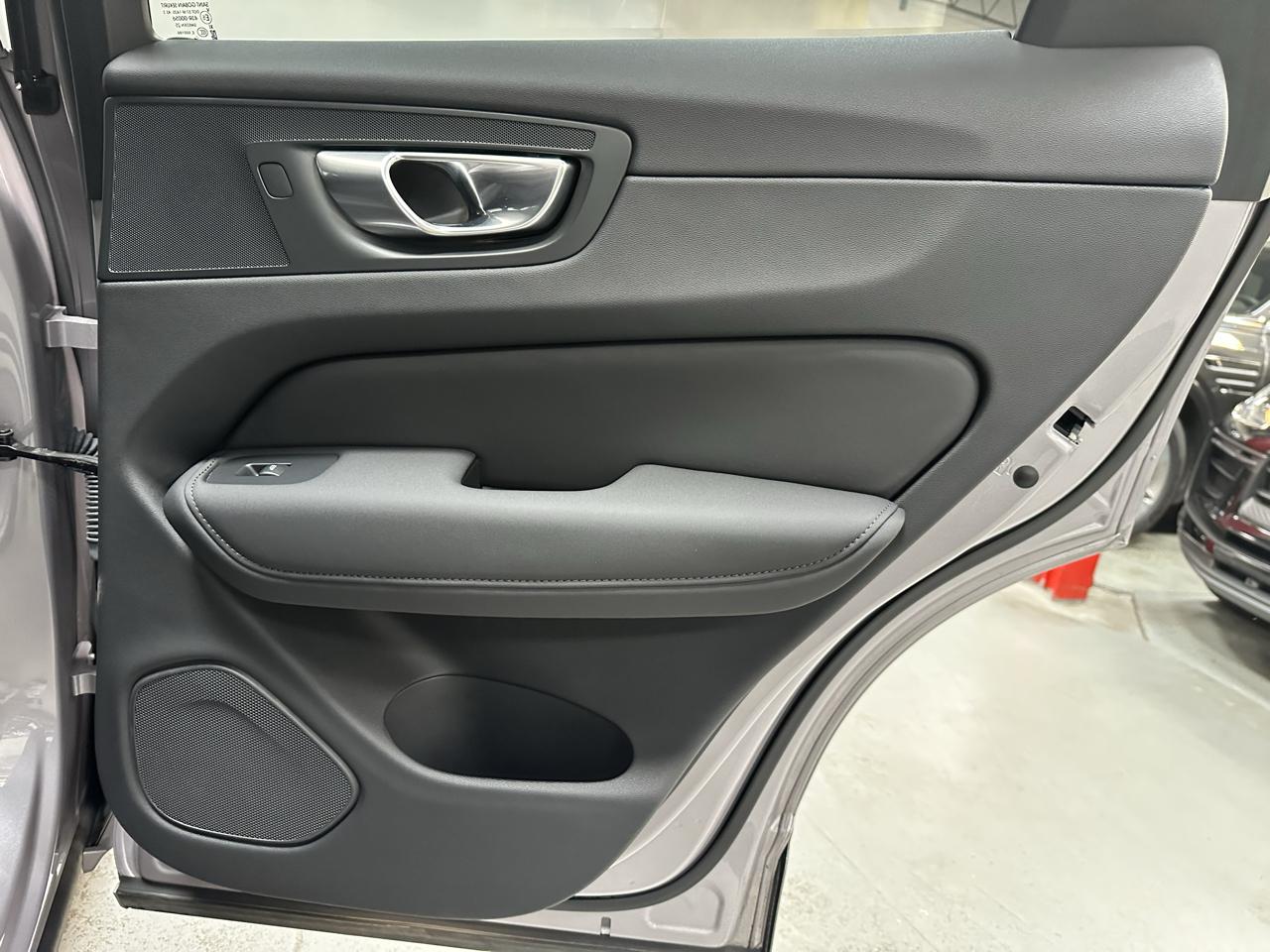 Volvo XC60 B5 AWD Plus 2026