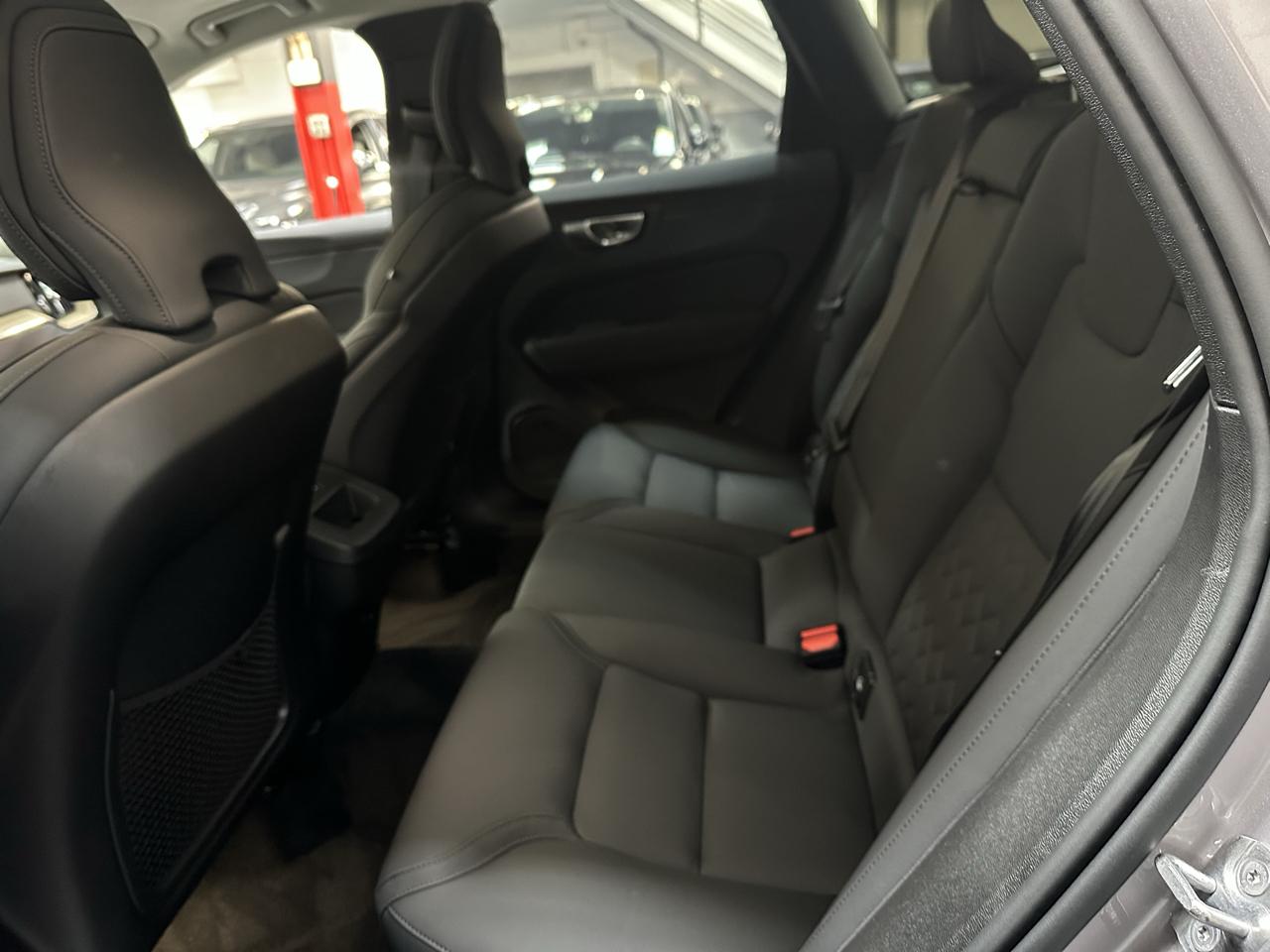 Volvo XC60 B5 AWD Plus 2026