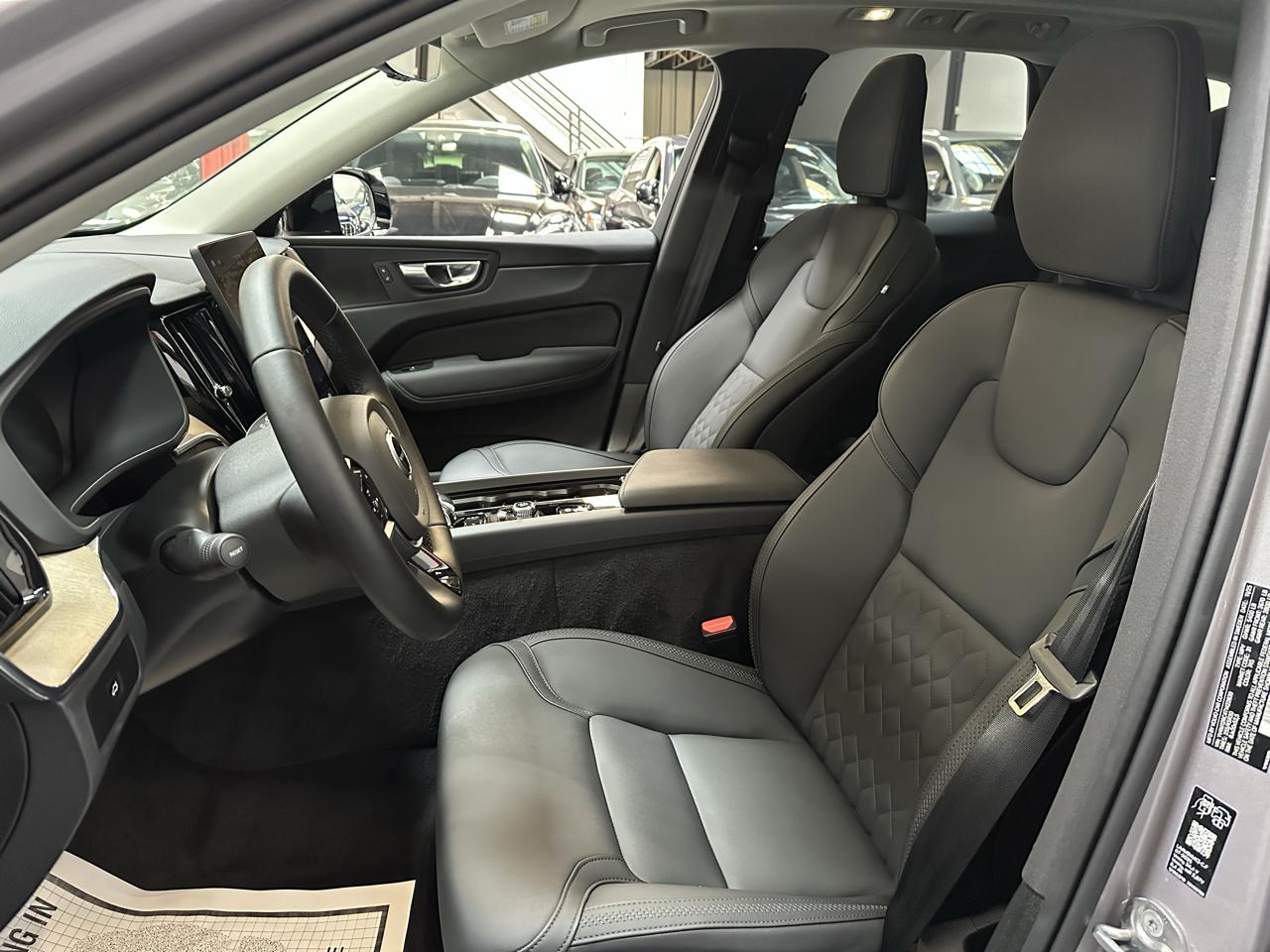 Volvo XC60 B5 AWD Plus 2026