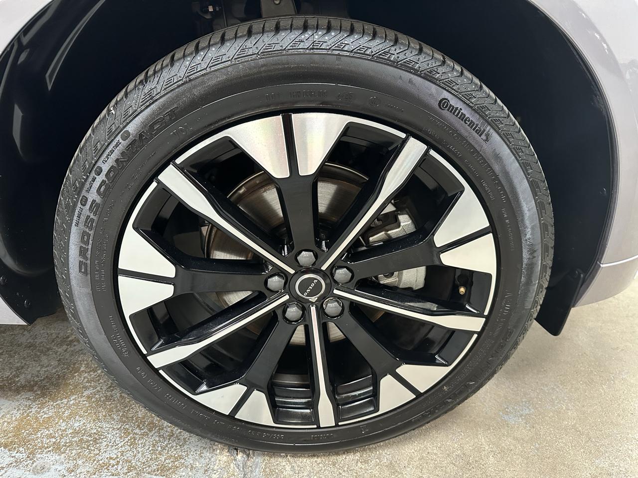 Volvo XC60 B5 AWD Plus 2026