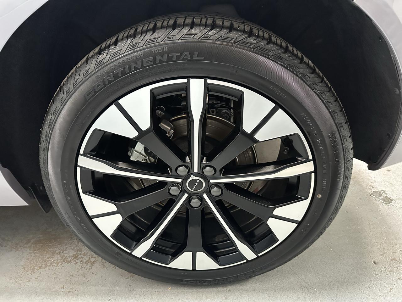 Volvo XC60 B5 AWD Plus 2026