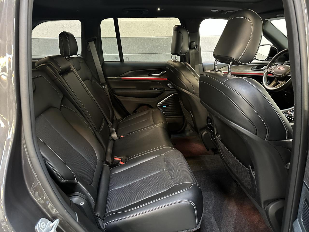 Jeep Grand Cherokee Overland 2022