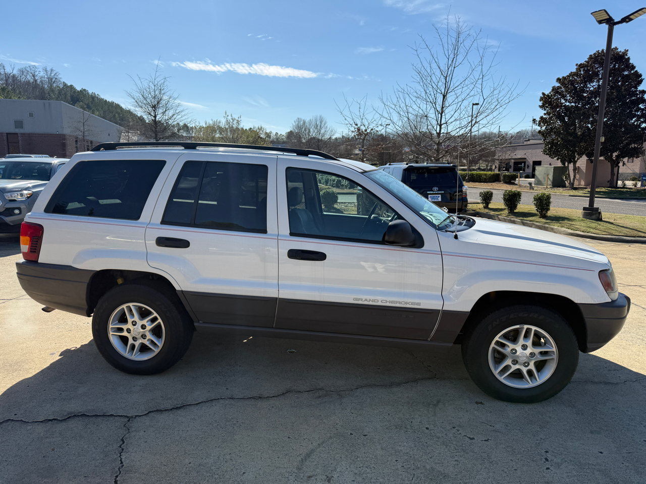 Jeep Grand Cherokee Laredo 2WD 2003
