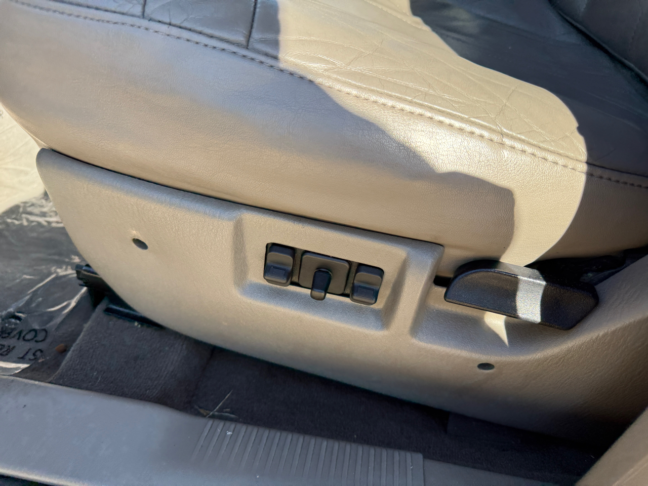 Jeep Grand Cherokee Laredo 2WD 2003