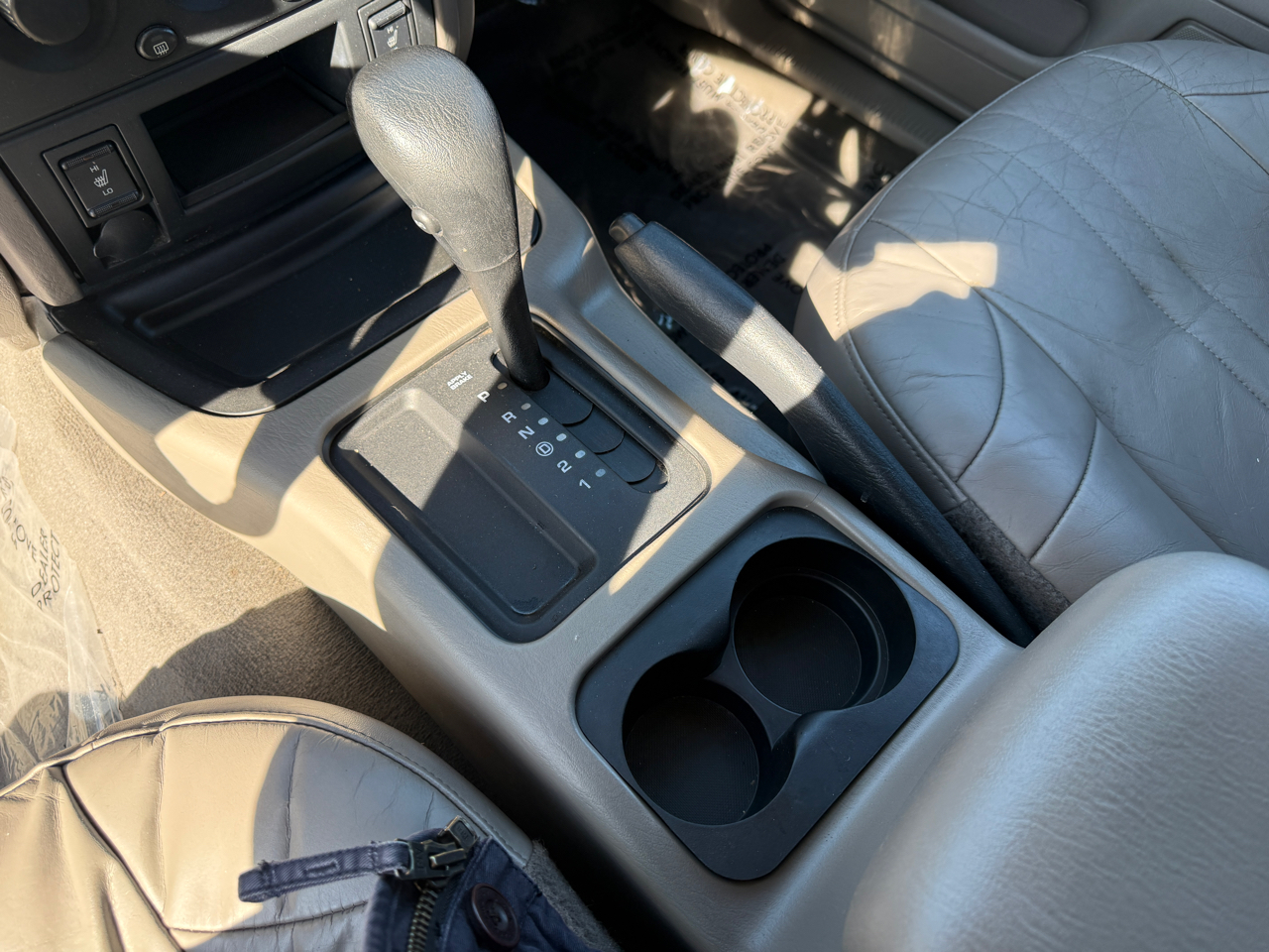 Jeep Grand Cherokee Laredo 2WD 2003