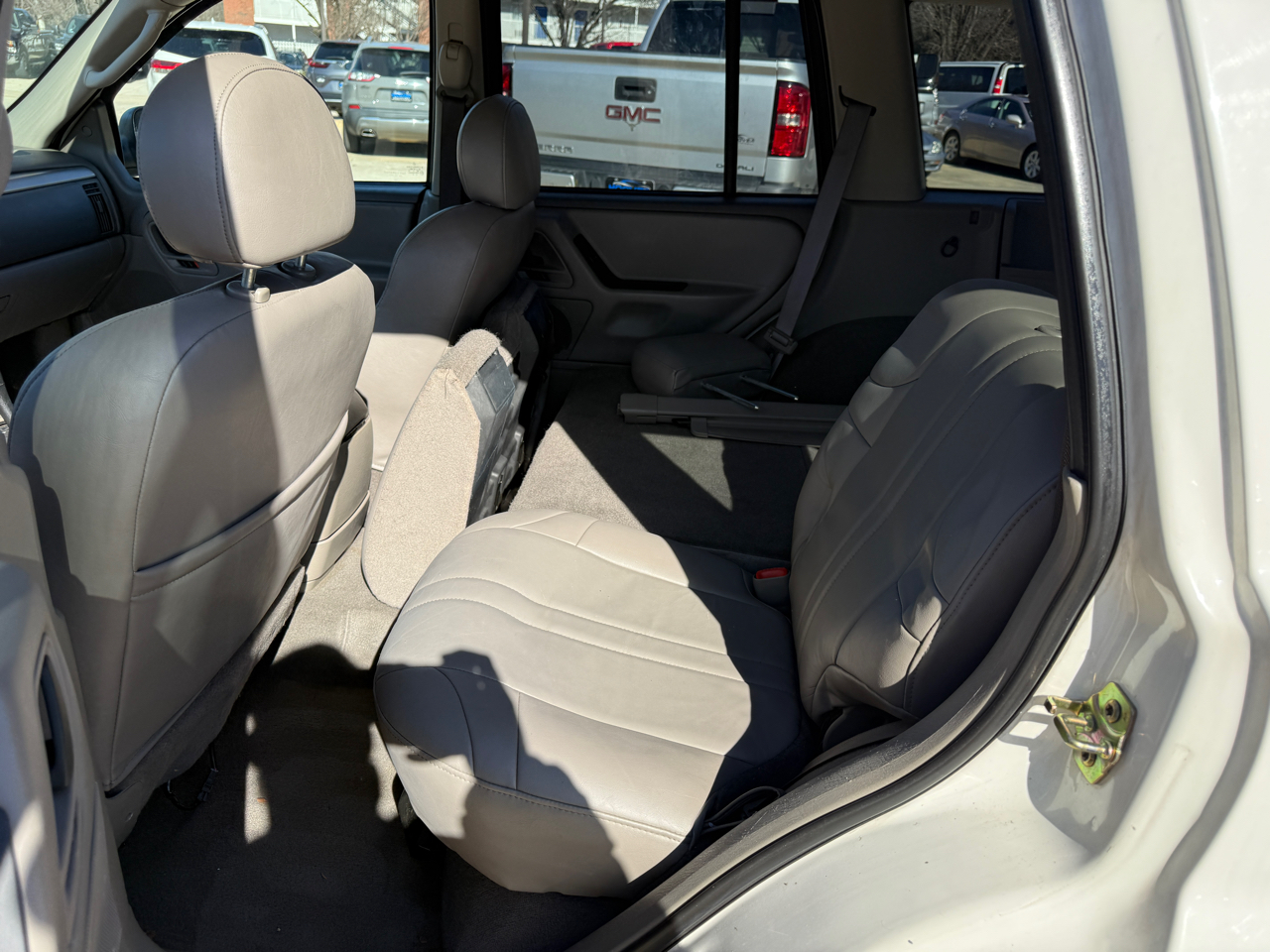 Jeep Grand Cherokee Laredo 2WD 2003