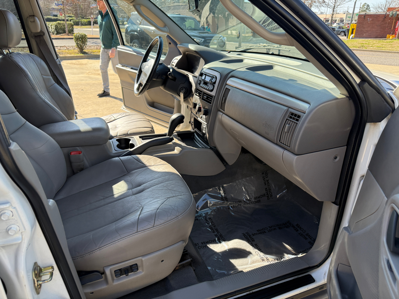 Jeep Grand Cherokee Laredo 2WD 2003