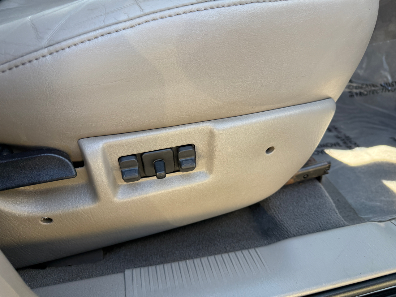 Jeep Grand Cherokee Laredo 2WD 2003