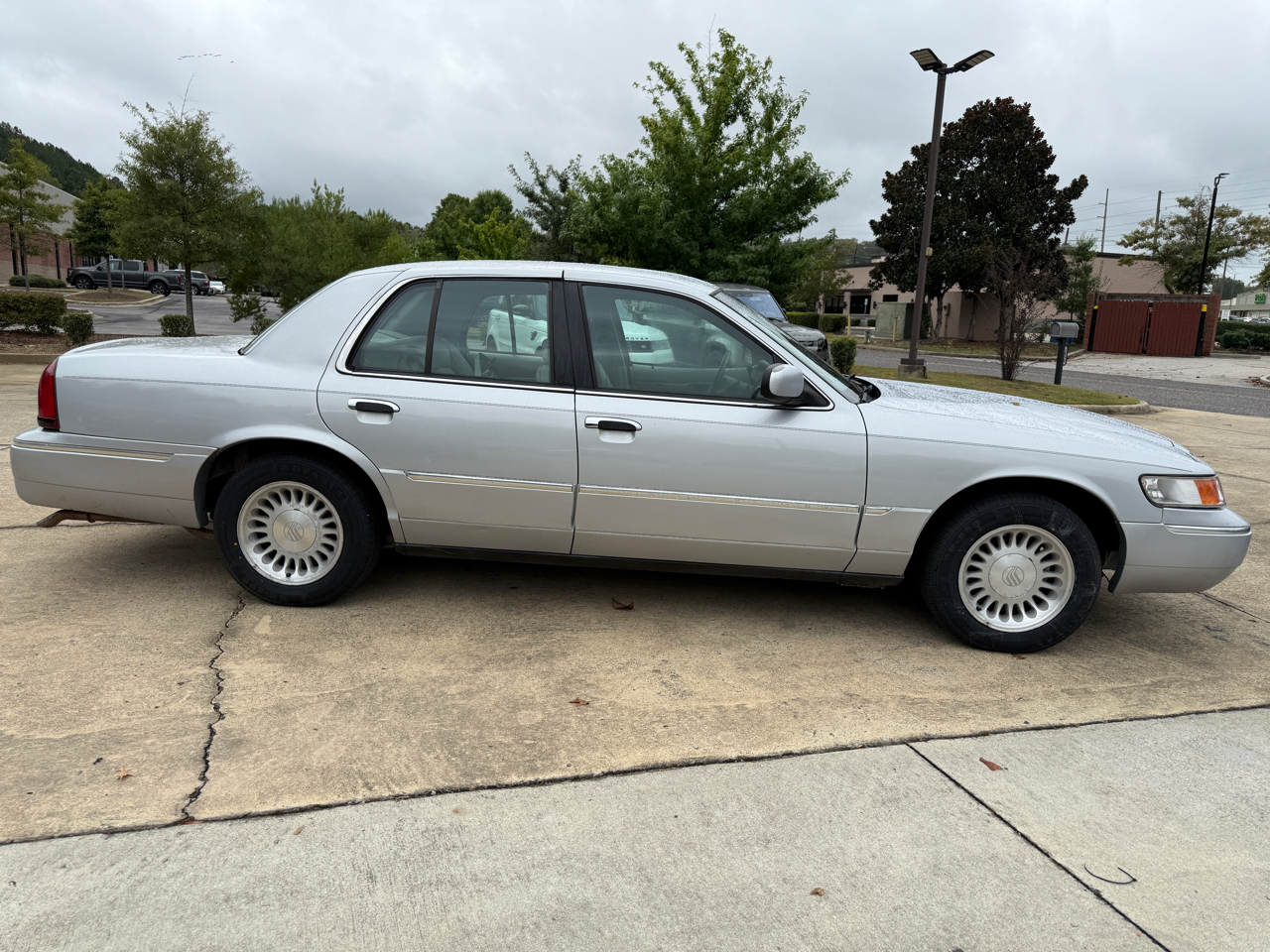 2000 Mercury Grand Marquis LS photo 5