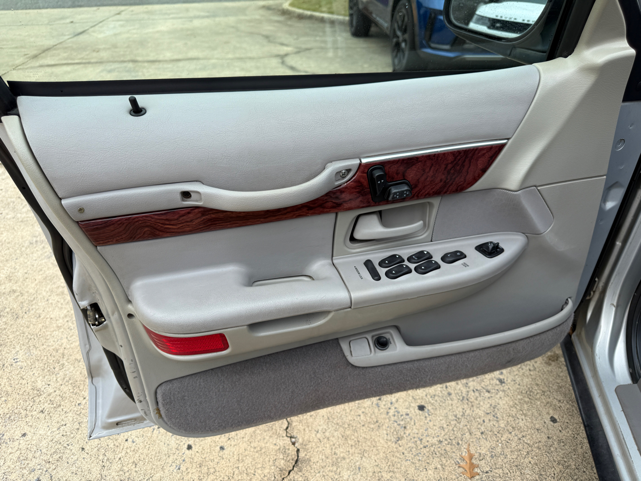 2000 Mercury Grand Marquis LS photo 8