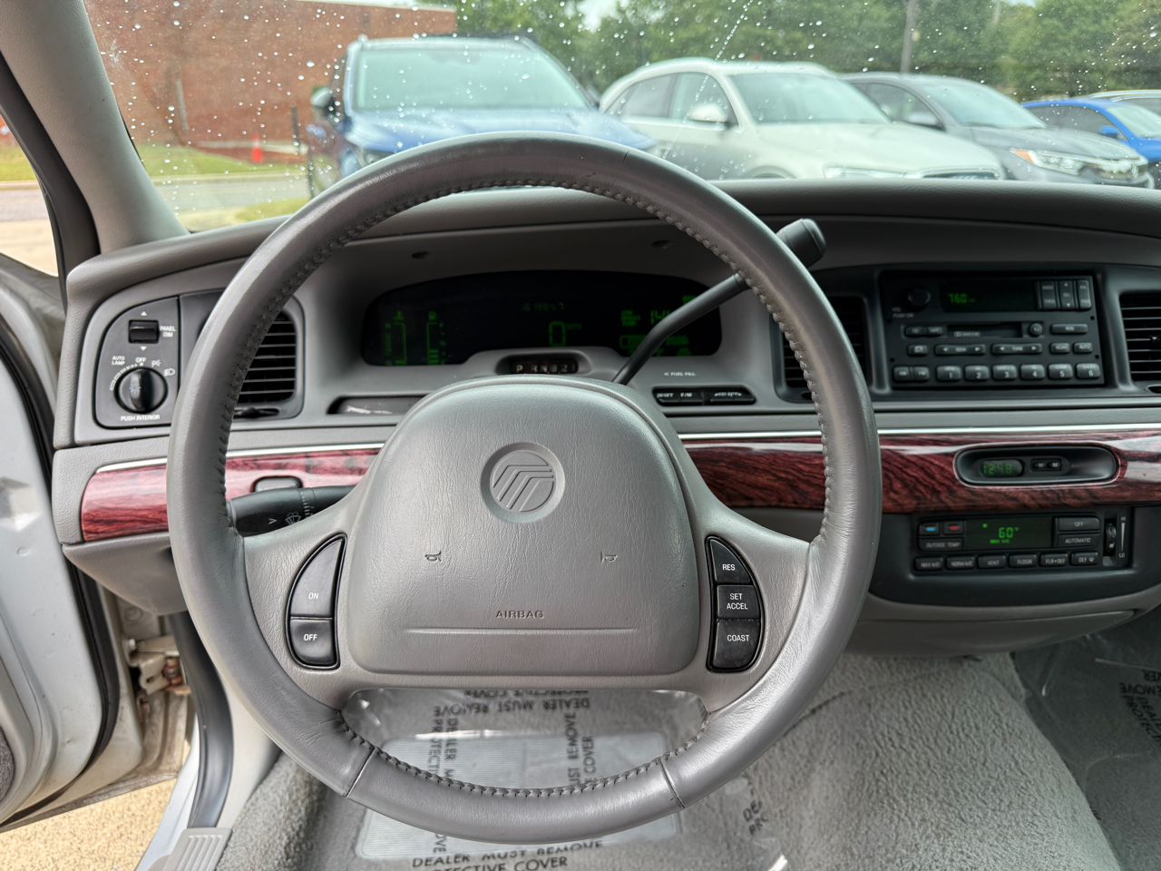 2000 Mercury Grand Marquis LS photo 10