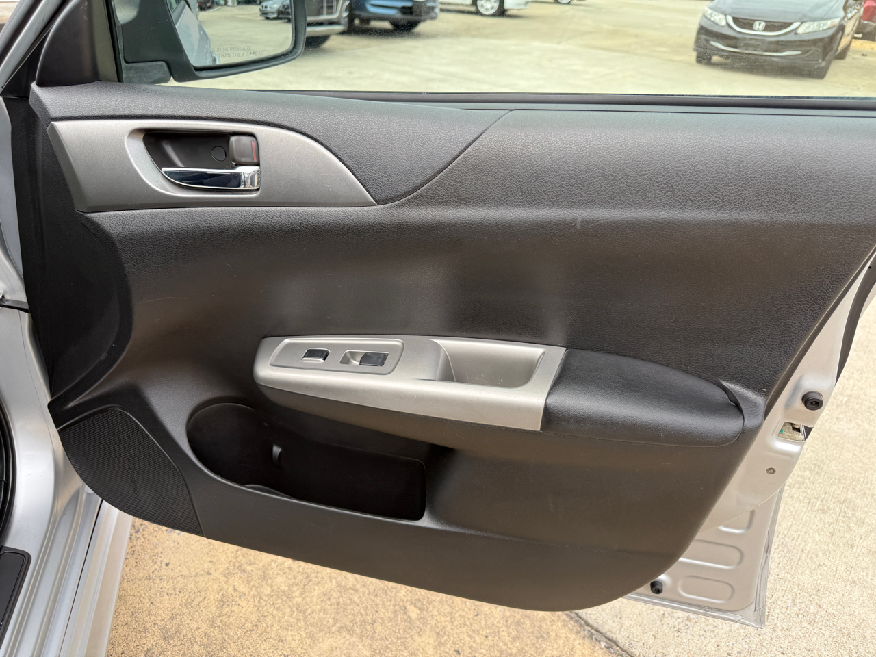 Subaru Impreza WRX 5-Door 2010