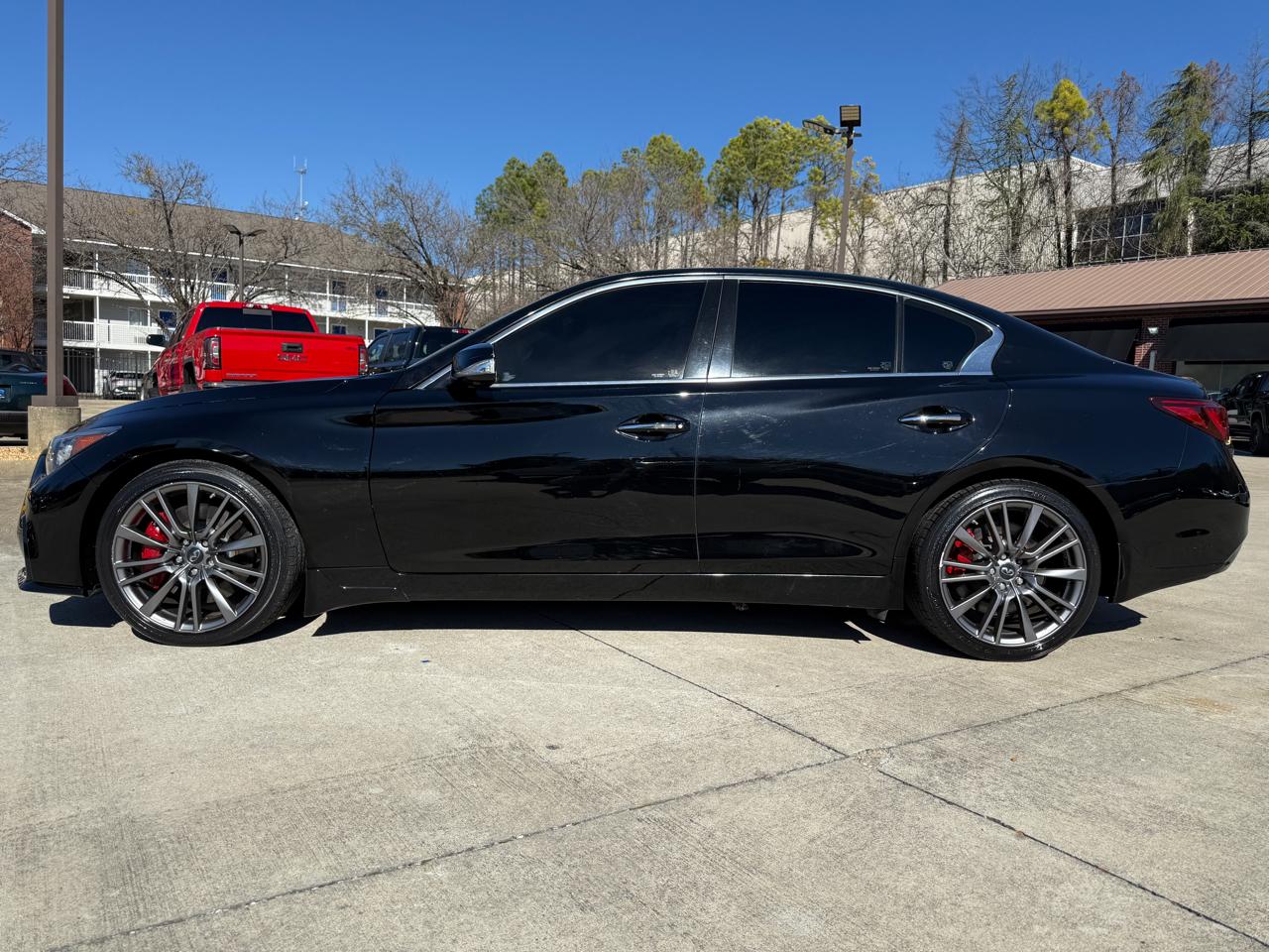 Infiniti Q50 Red Sport 400 2018