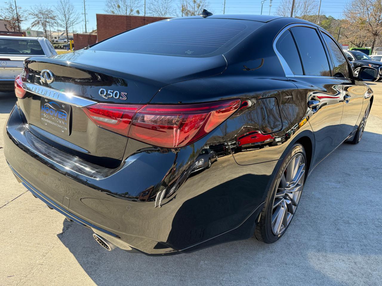 Infiniti Q50 Red Sport 400 2018