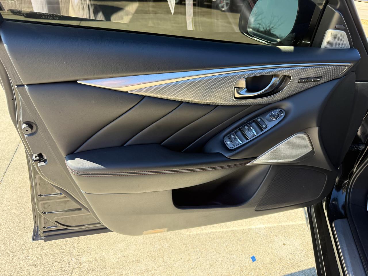 Infiniti Q50 Red Sport 400 2018