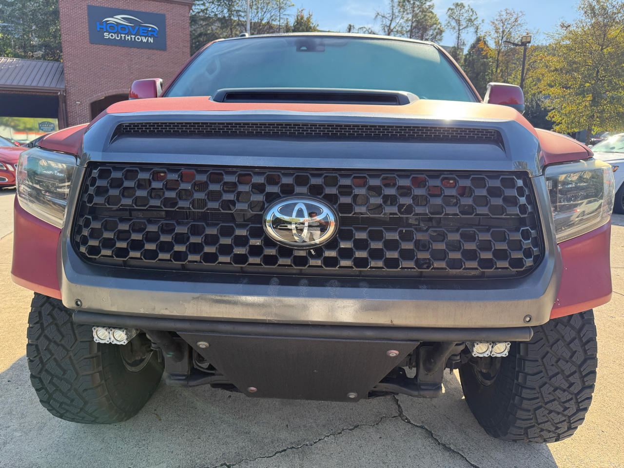 Toyota Tundra SR5 5.7L V8 CrewMax 4WD 2019 Toyota Tundra SR5 5.7L V8 CrewMax 4WD 2019