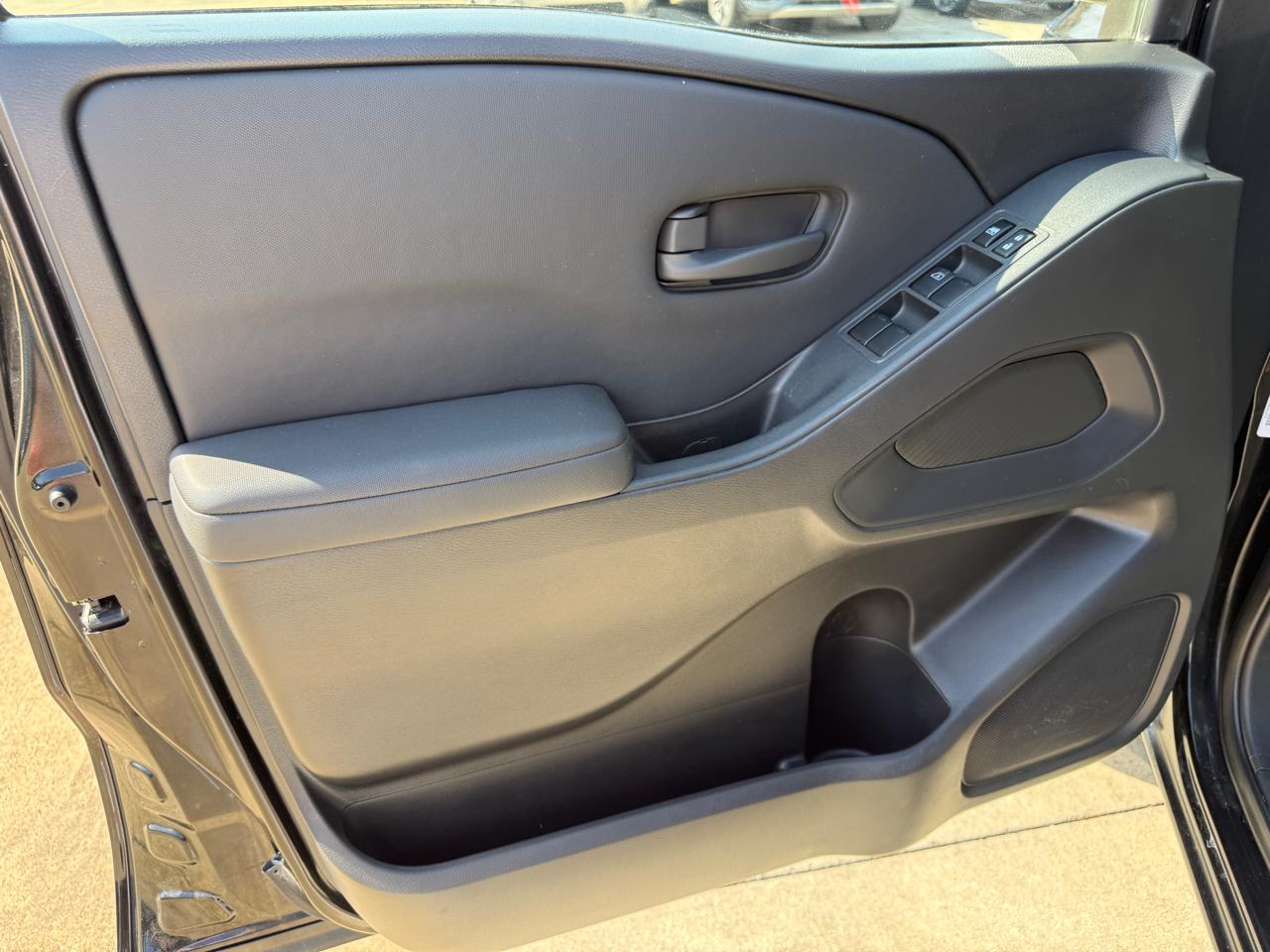 Nissan Frontier S Crew Cab 4WD 2022