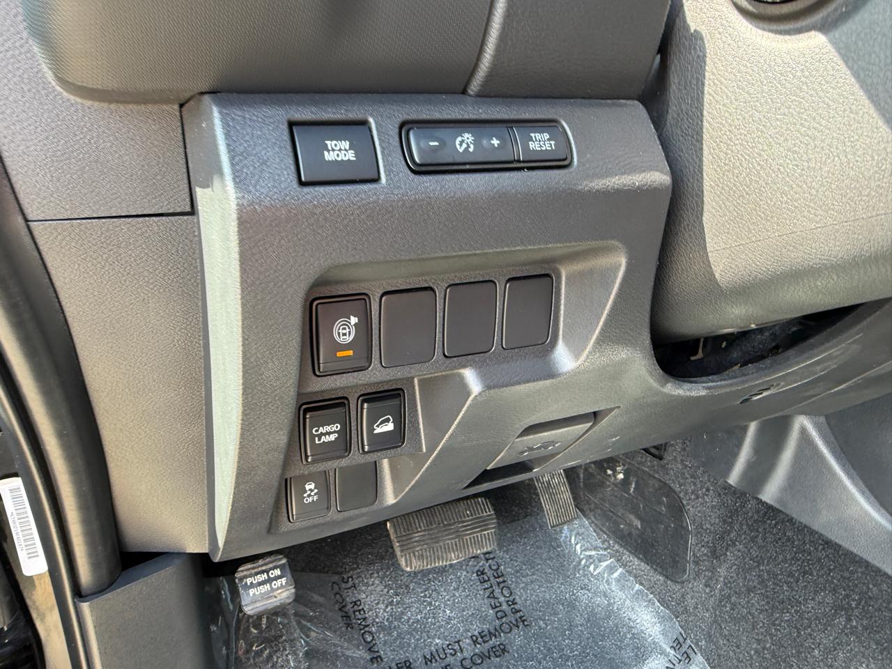 Nissan Frontier S Crew Cab 4WD 2022