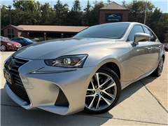 2018 Lexus IS  2018 Lexus IS