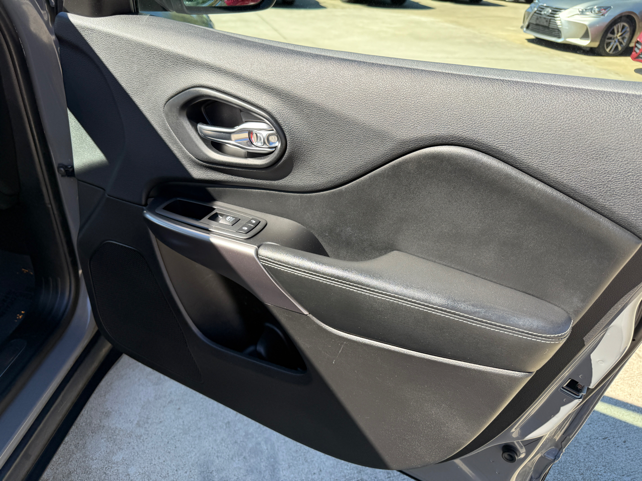 Jeep Cherokee Limited 4WD 2019 Jeep Cherokee Limited 4WD 2019