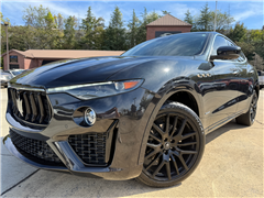 2020 Maserati Levante  2020 Maserati Levante