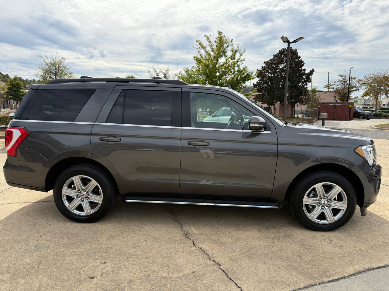 Ford Expedition XLT 2020 Ford Expedition XLT 2020