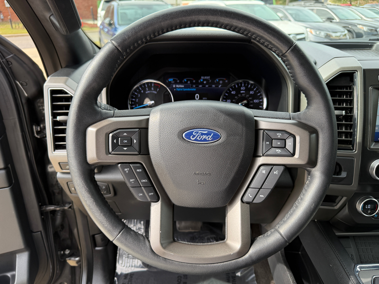 Ford Expedition XLT 2020 Ford Expedition XLT 2020