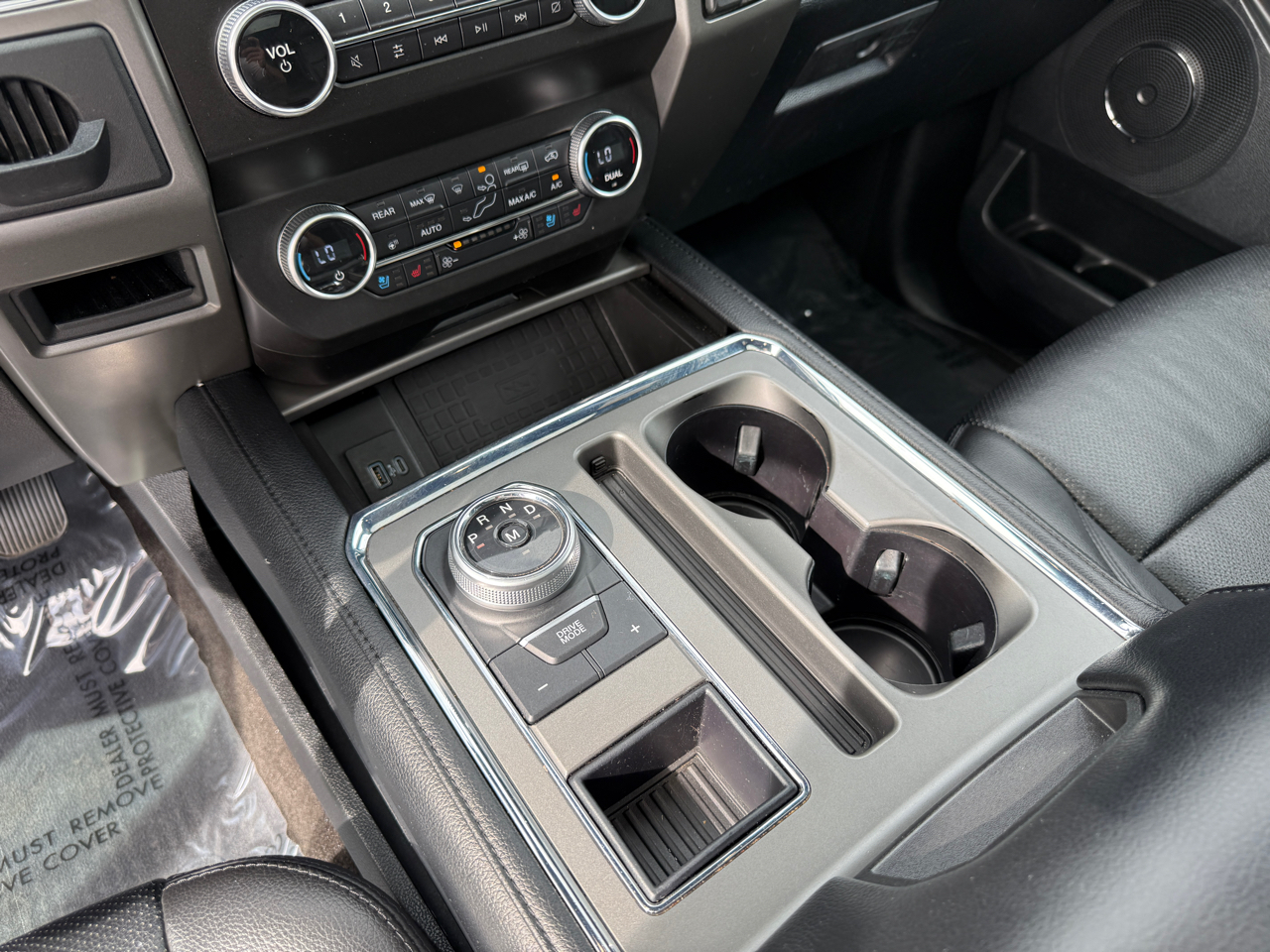 Ford Expedition XLT 2020 Ford Expedition XLT 2020