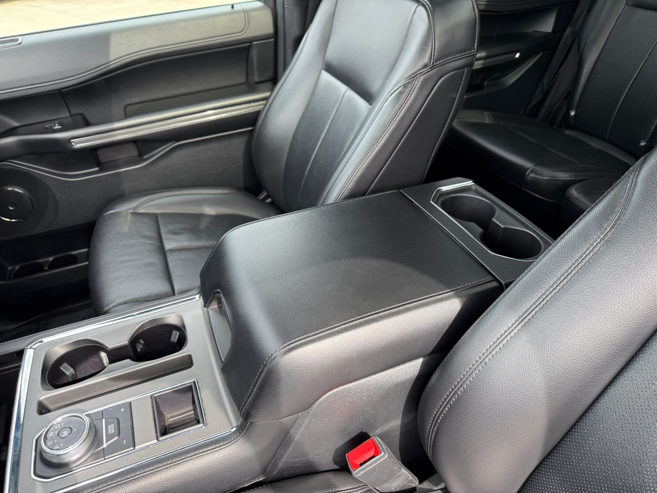 Ford Expedition XLT 2020 Ford Expedition XLT 2020