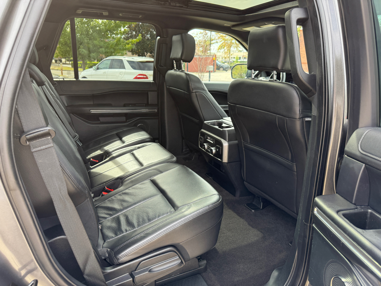 Ford Expedition XLT 2020 Ford Expedition XLT 2020