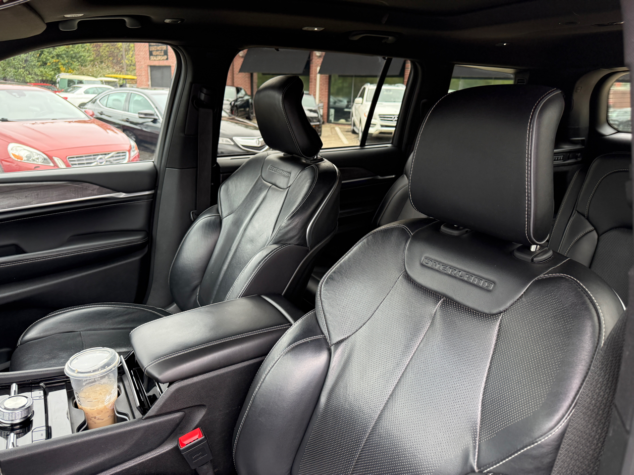 Jeep Grand Cherokee L Overland 4WD 2021 Jeep Grand Cherokee L Overland 4WD 2021