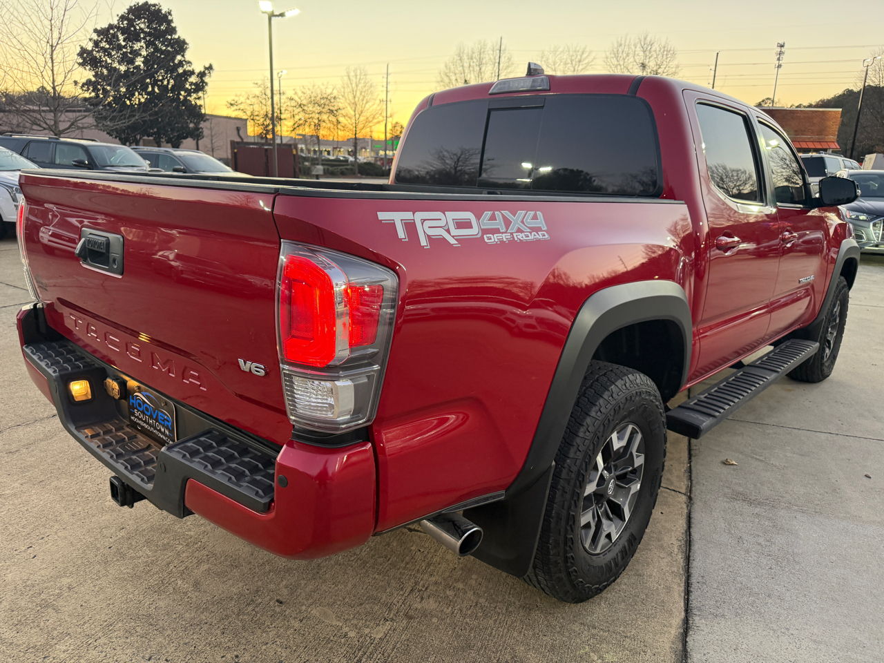 Toyota Tacoma TRD Off Road Double Cab 5' Bed V6 4x4 AT (Natl) 2023