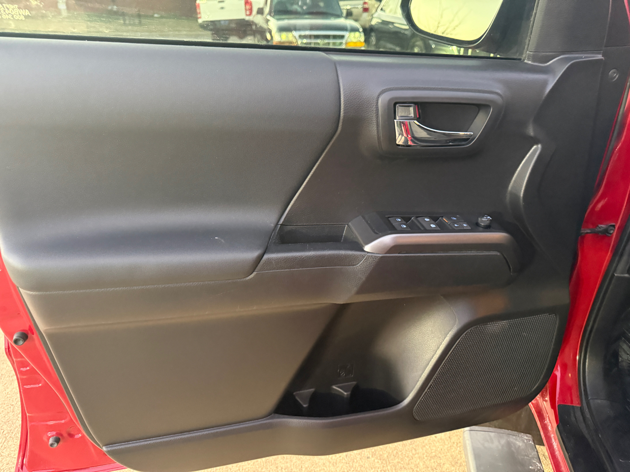 Toyota Tacoma TRD Off Road Double Cab 5' Bed V6 4x4 AT (Natl) 2023