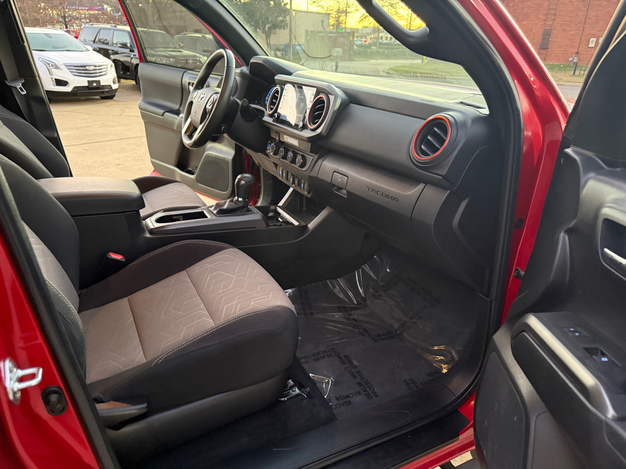 Toyota Tacoma TRD Off Road Double Cab 5' Bed V6 4x4 AT (Natl) 2023