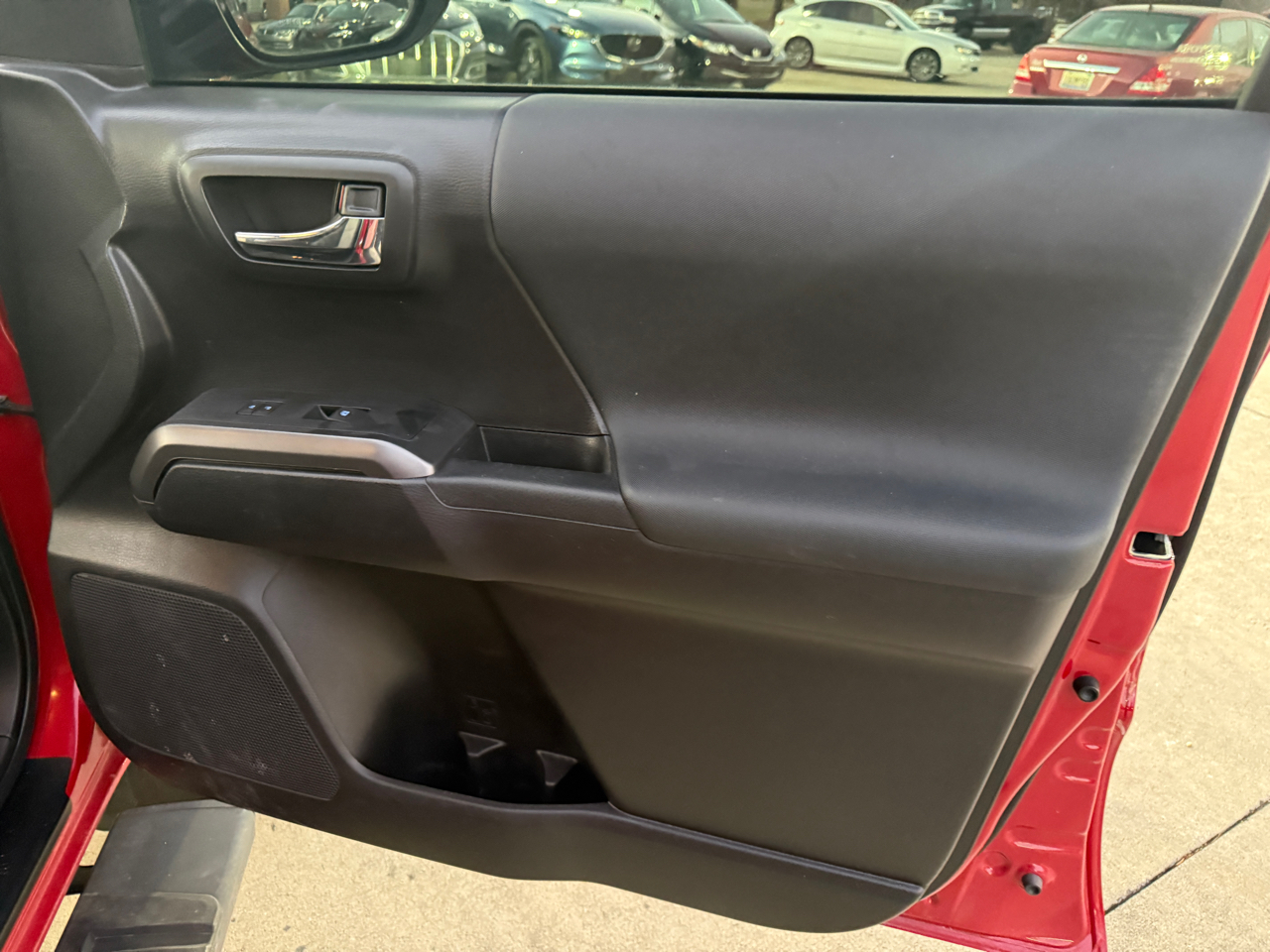 Toyota Tacoma TRD Off Road Double Cab 5' Bed V6 4x4 AT (Natl) 2023