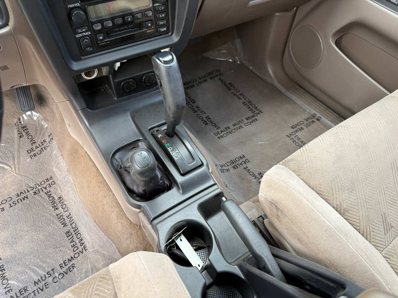 Toyota 4Runner SR5 4WD 2001