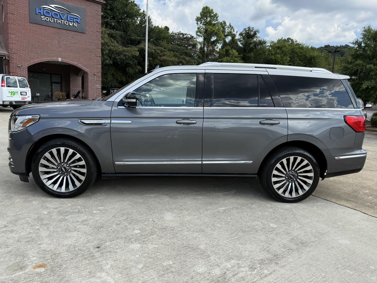 Lincoln Navigator Reserve 2WD 2021