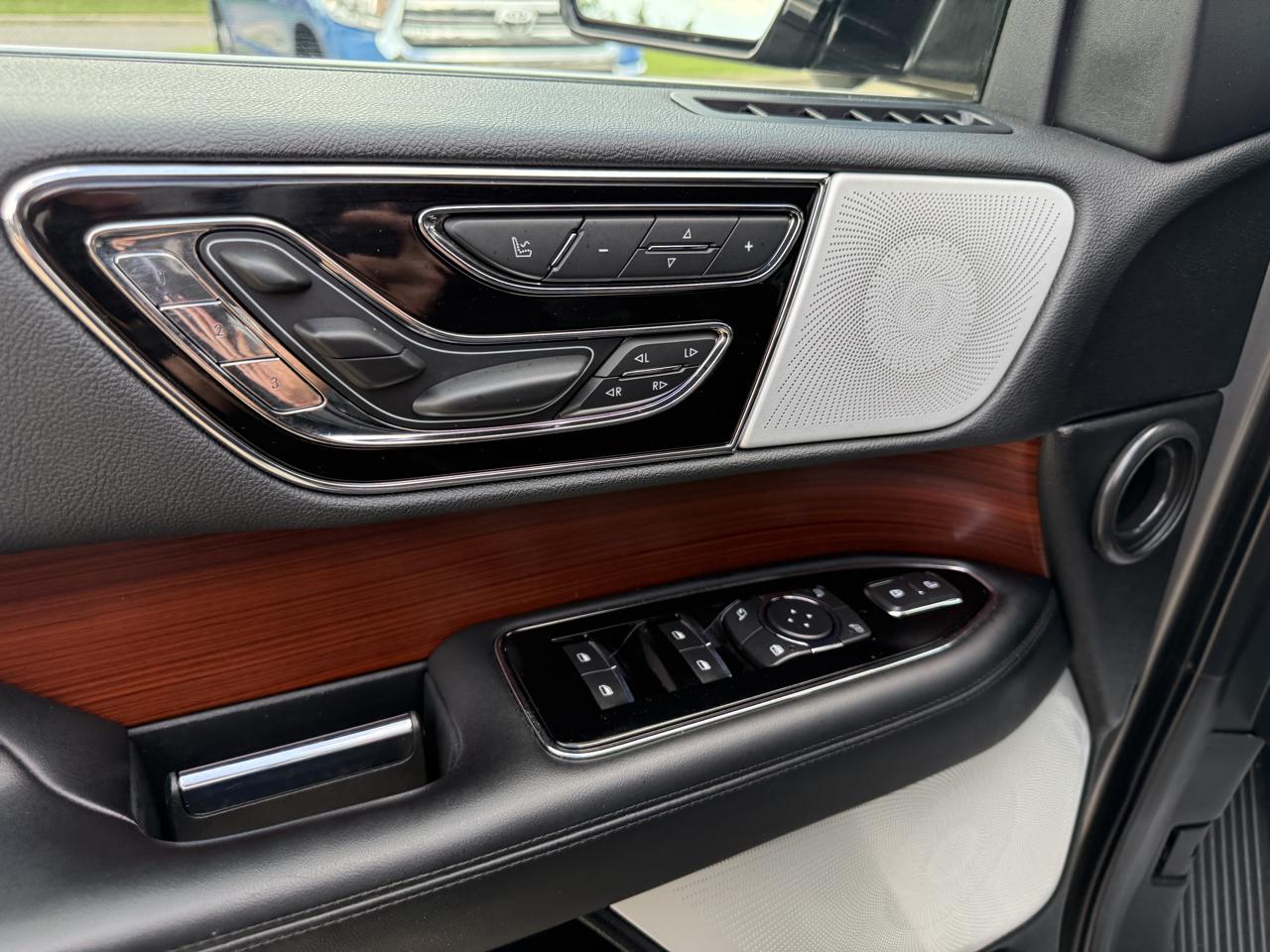 Lincoln Navigator Reserve 2WD 2021