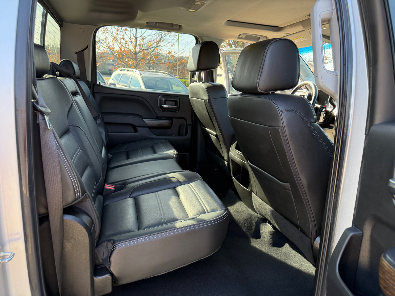 GMC Sierra 2500HD Denali Crew Cab 4WD 2019